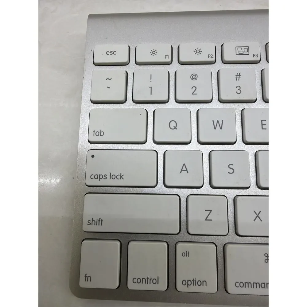 Original Apple Magic Keyboard Bluetooth Wireless Model A1314 Genuine Apple